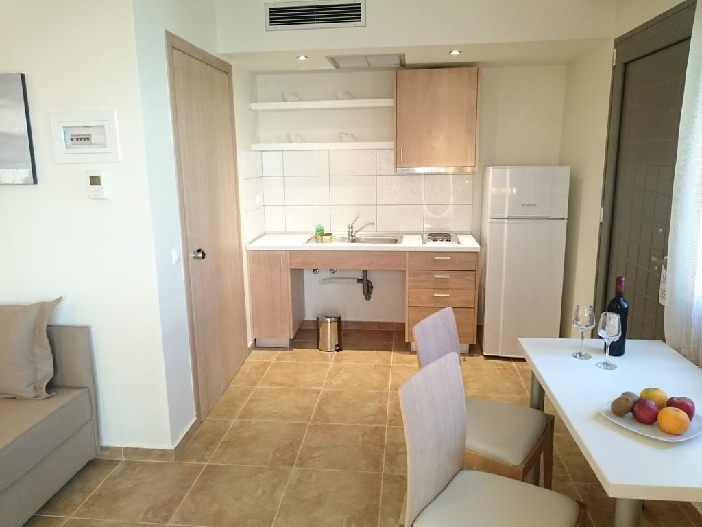 Artemis Plaza Agia Paraskevi (Kassandra) Quarto foto