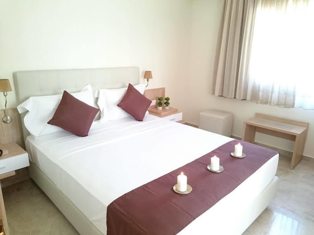Artemis Plaza Agia Paraskevi (Kassandra) Exterior foto